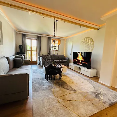 S Am Nationalpark Vila